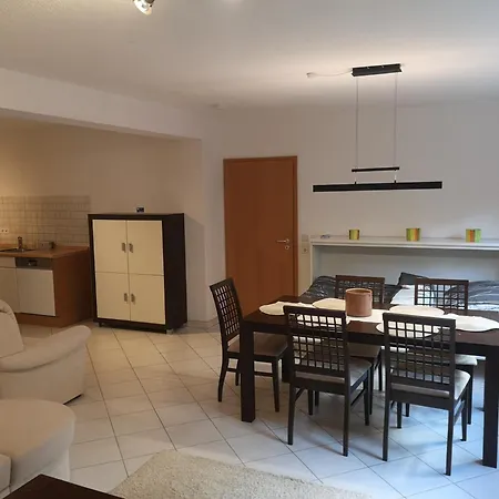 Апартаменты Ferienwohnung Moessingen *